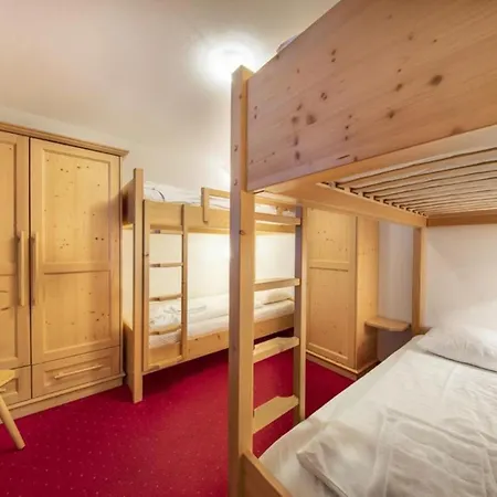 Casa vacanze Schoeneben Sonnenwende Wald im Pinzgau