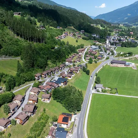 Schoeneben Sonnenwende * Wald im Pinzgau